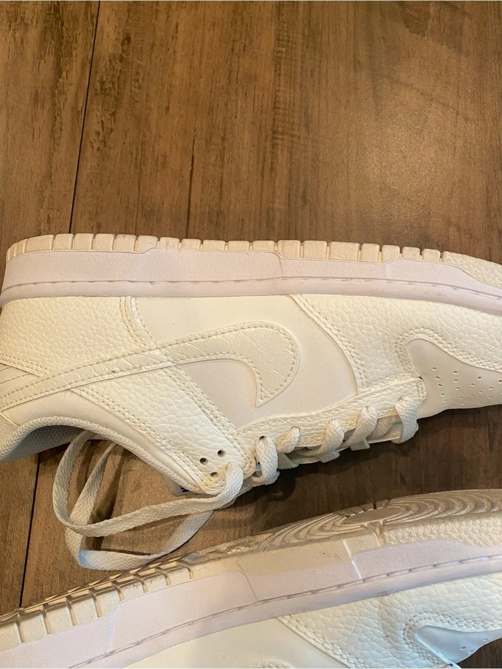 Nike • Dunk Low SE Sail Croc • Textured Leather Sneakers • 7Y / W 8.5